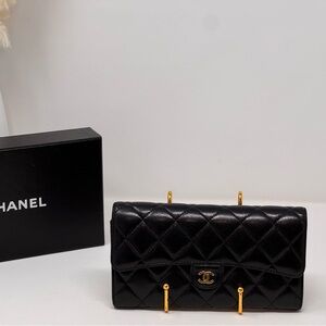 💯Authentic CHANEL Black Quilted Lambskin Classic Flap Continental Wallet